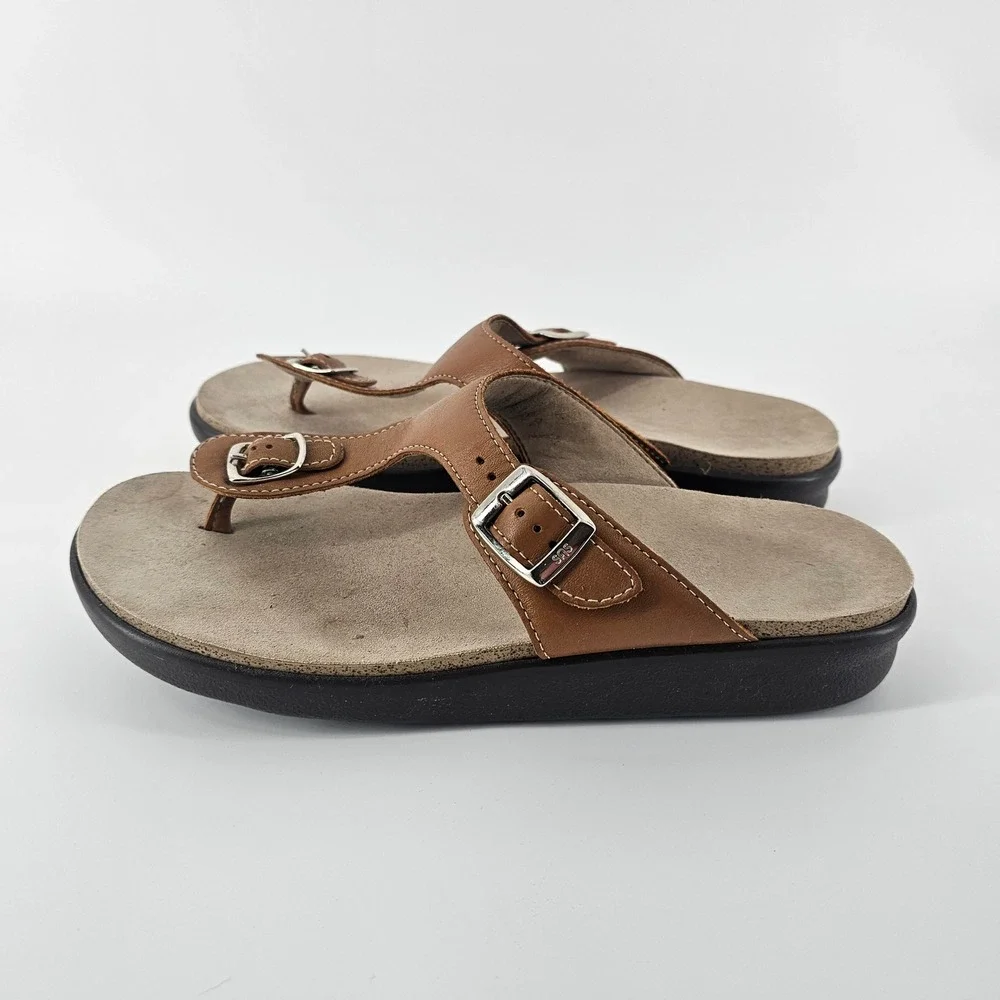 SAS Sanibel T-Strap Sandals 9.5 Brown Leather Buckle Tripad Comfort Granola